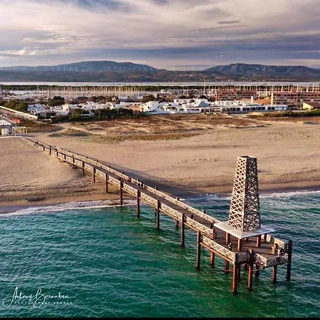 Vakantiehuis Maison Accueillante A Avec Jardin Et Terrasse *