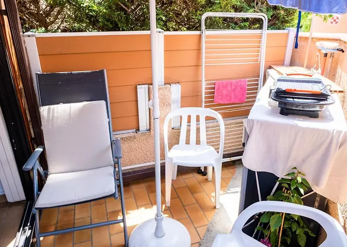 Maison Accueillante à Avec Jardin Et Terrasse